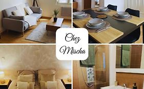 Chez Mischa